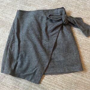 Aritzia Wilfred skirt